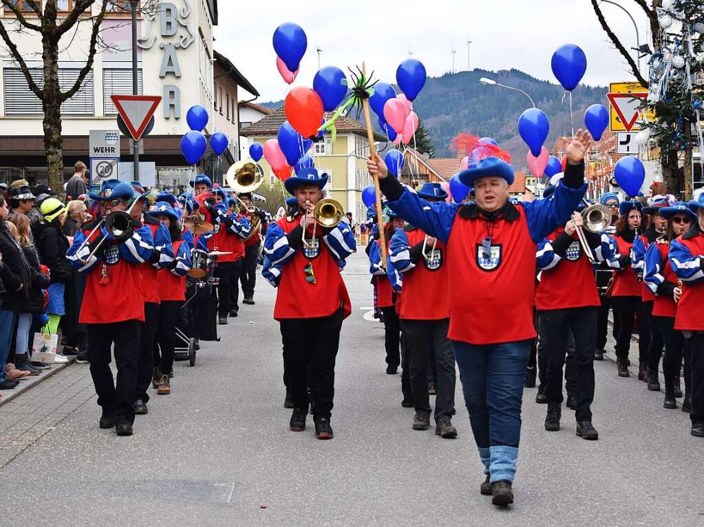 Die Stadtmusik fhrt traditionell die Wehrer Fasnachtsumzge an.