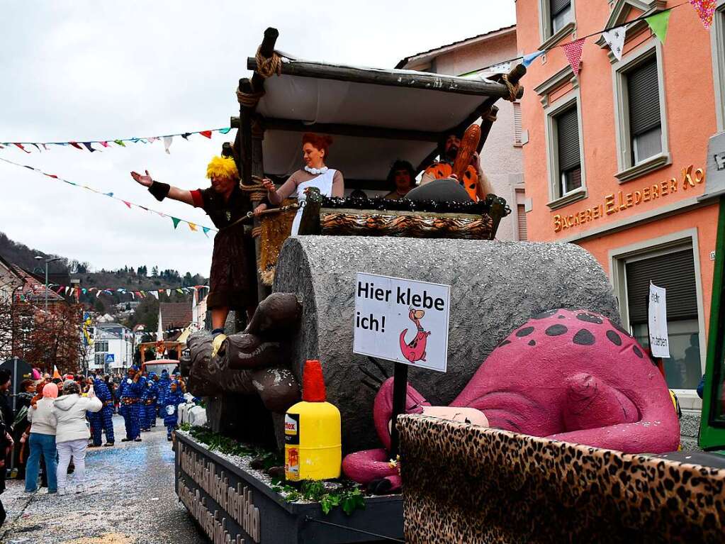 Wagen der Dunnerloch Zotteli Wyhlen "Zurck in die Steinzeit"