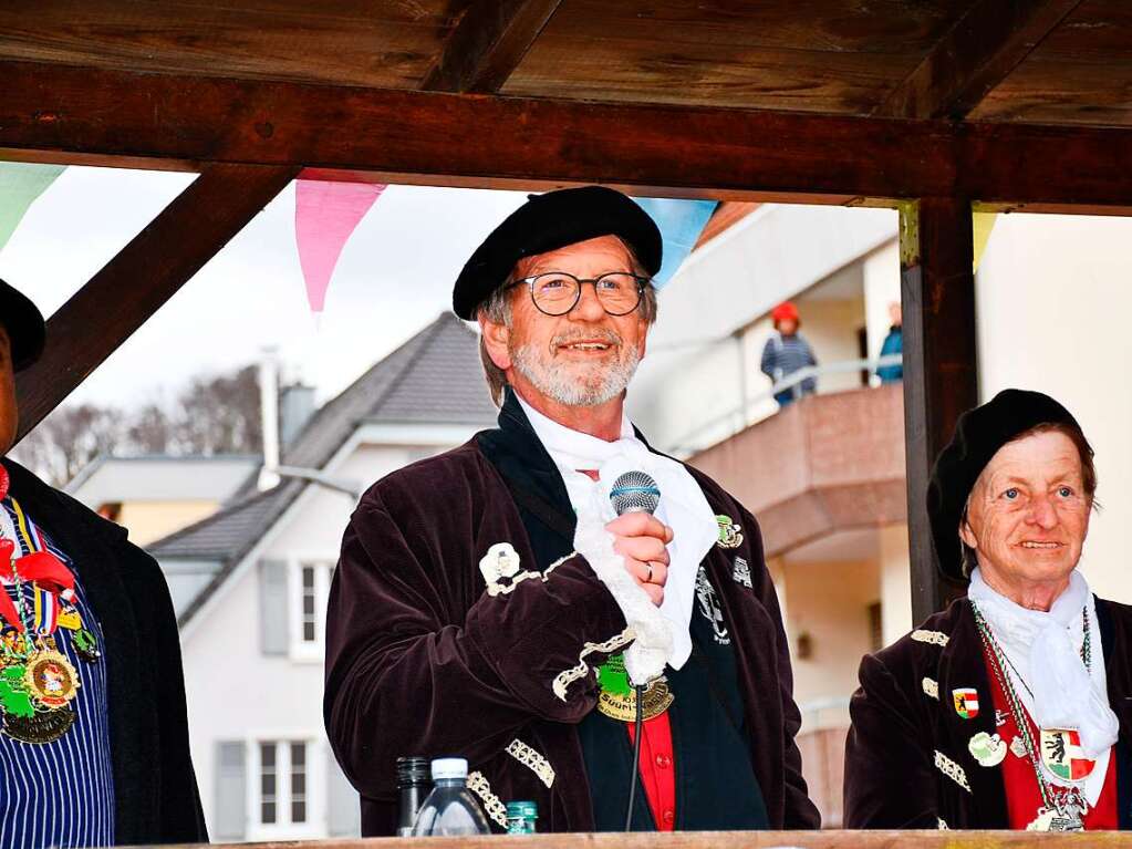 Komiteewagen in Wyhlen mit Claus und Elisabeth Schneider.