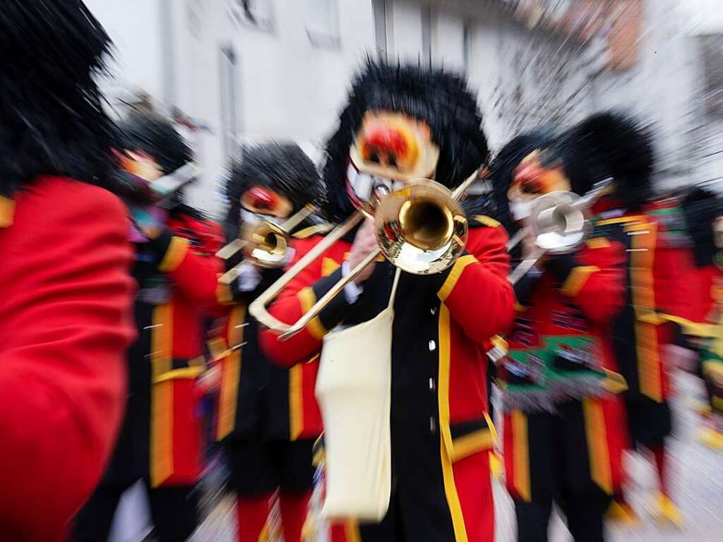 Fr fetzige Musik sorgten die Riedmatteschlurbi aus Liel.