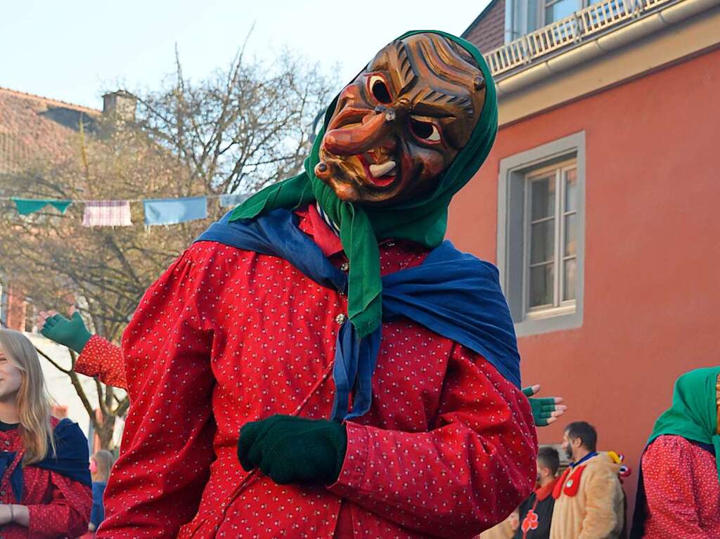 1000 Hstrger und 47 Gruppen waren beim Umzug der lberggeister Ehrenstetten am Rosenmontag dabei.