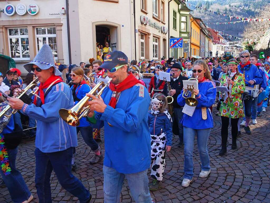 Der Rosenmontagsumzug in Todtnau