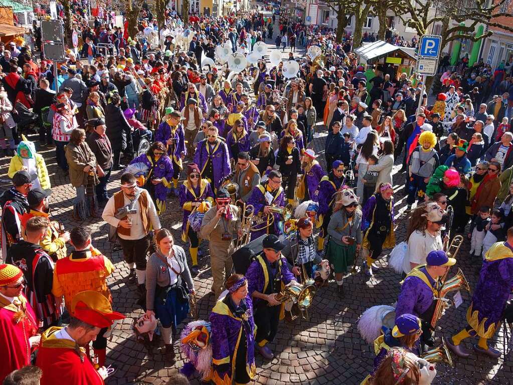 Der Rosenmontagsumzug in Todtnau