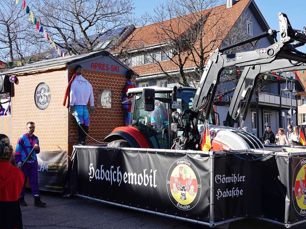 Viele Besucher kamen zum Umzug nach Grwihl.