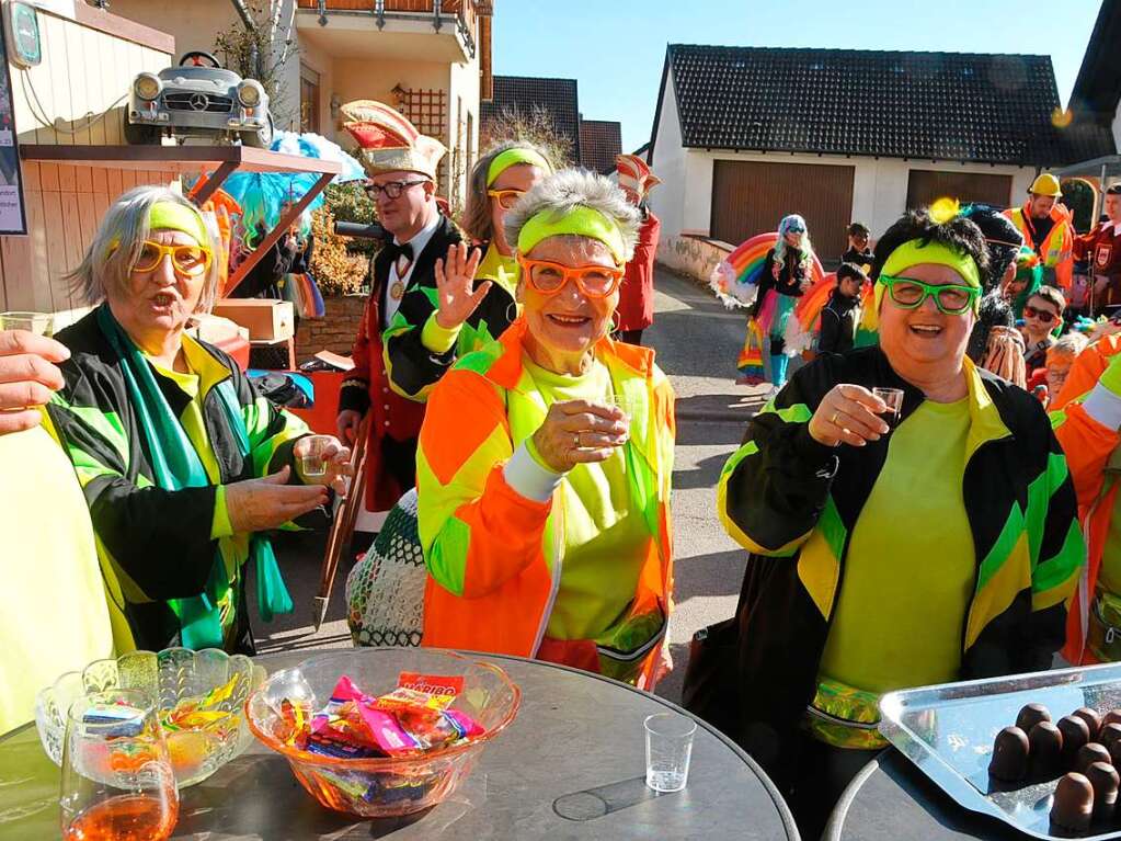 Impressionen vom Rosenmontagsumzug in Burkheim