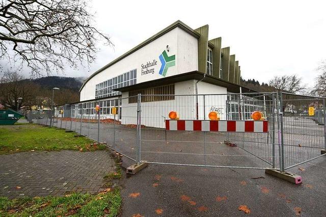 Freiburgs einsturzgefhrdete Stadthalle wird unter Sicherungsvorkehrungen gerumt