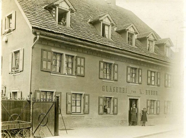 Haus Kraus um 1911: Damals gehrte es noch dem Glaser Karl Huber.  | Foto: Roland Weis