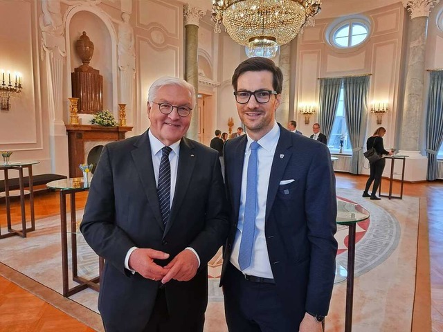 Bundesprsident Frank-Walter Steinmeie...tin Horn in Schloss Bellevue in Berlin  | Foto: Stadt Freiburg