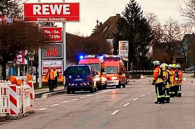 Im Zuge der Glasfaserarbeiten hat die ...t. Die Kenzinger Feuerwehr rckte aus.  | Foto: Feuerwehr Kenzingen