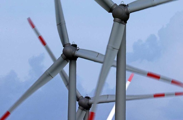 Zwischen Planung und Errichtung von Wi...in Grund sind die aufwendigen Antrge.  | Foto: Karl-Josef Hildenbrand (dpa)