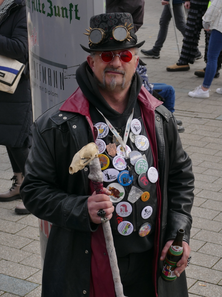 Guggenmonster und Schopffasnacht – so war der Buurefasnachtssamstag in Weil am Rhein.