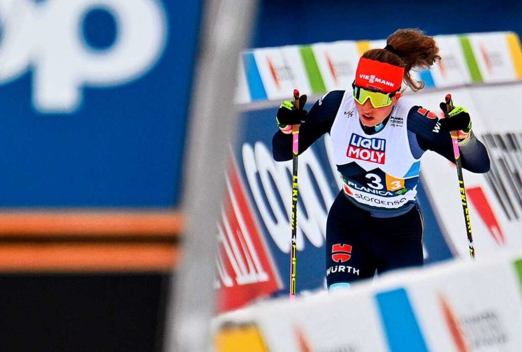 Die Schwarzwälderin Nathalie Armbruster läuft wieder das Rennen ihres Lebens.  | Foto: JOE KLAMAR (AFP)