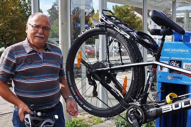 Unermdlicher Ankurbler: Hubert Dresch...chkeit. Und er engagiert sich  weiter.  | Foto: Nicolai Kapitz