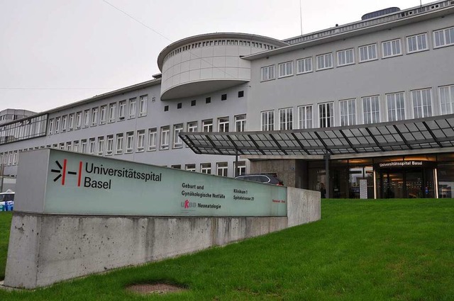 Die Fallzahlen im Basler Unispital sin...mbulanten Versorgung weiter gestiegen.  | Foto: Daniel Gramespacher