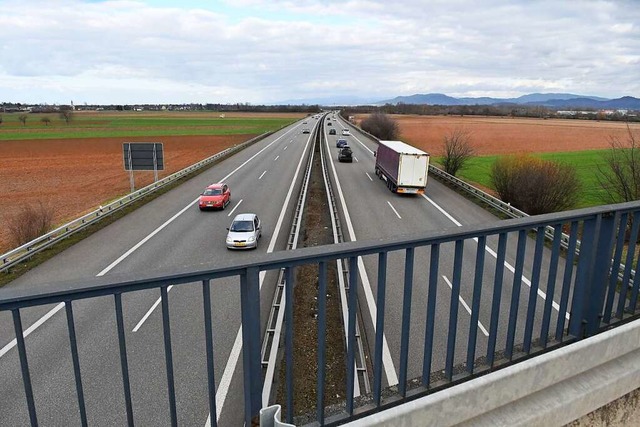 Der Blick von der Autobahnbrcke bei Meienheim   | Foto: Wolfgang Knstle