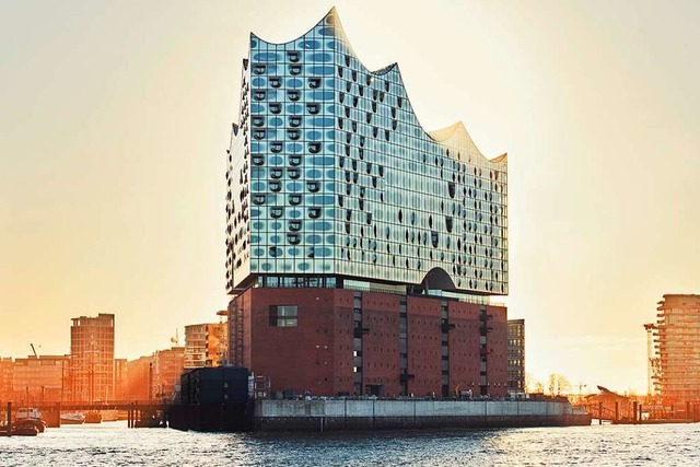 Spektakulres Wahrzeichen Hamburgs: die Elbphilharmonie  | Foto: Maxim Schulz (Elbphilharmonie)