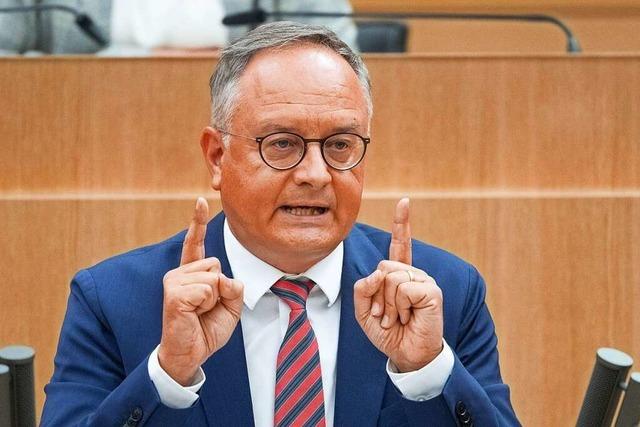 Sdwest-SPD fordert freiwilligen Rckzug von Altkanzler Schrder