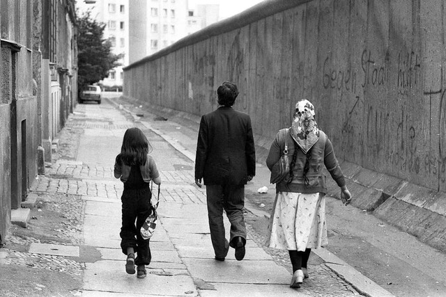 Frauen der ersten trkischen Einwander...chwer zwischen Patriarchat und Fremde.  | Foto: imago stock&people,via www.imago-images.de