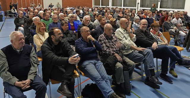 Eine mgliche Fusion zwischen Stein un...n in  Sisseln, um sich zu informieren.  | Foto: peter Schtz