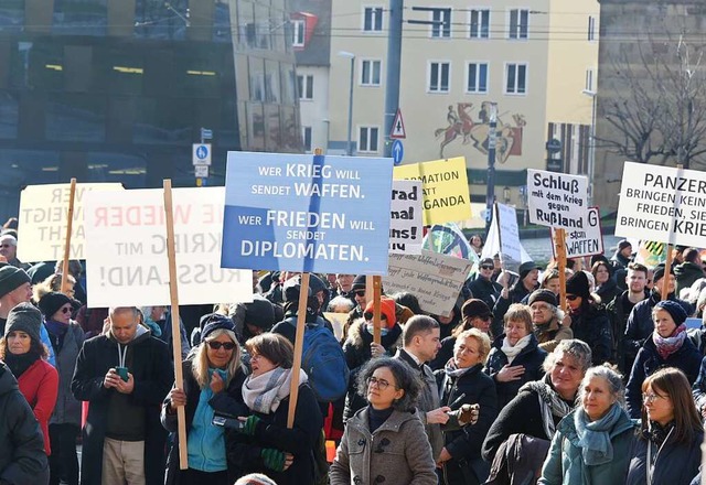 Demo fr den Frieden  | Foto: Rita Eggstein