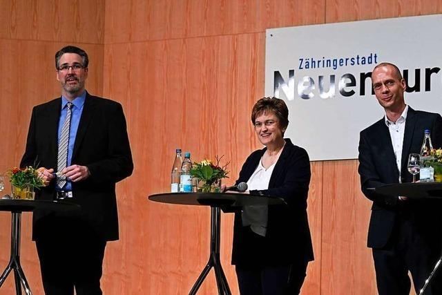 Die drei Bewerber um Neuenburgs Bürgermeisteramt setzen ihre ersten Duftmarken