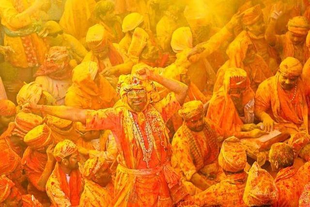 Fotos: Hindus in Indien begren mit dem Holi-Fest den Frhling