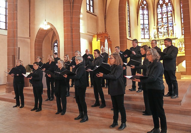 Das Vokalconsort Bad Sckingen  in der Sankt Bonifatiuskirche  | Foto: Georg Vo