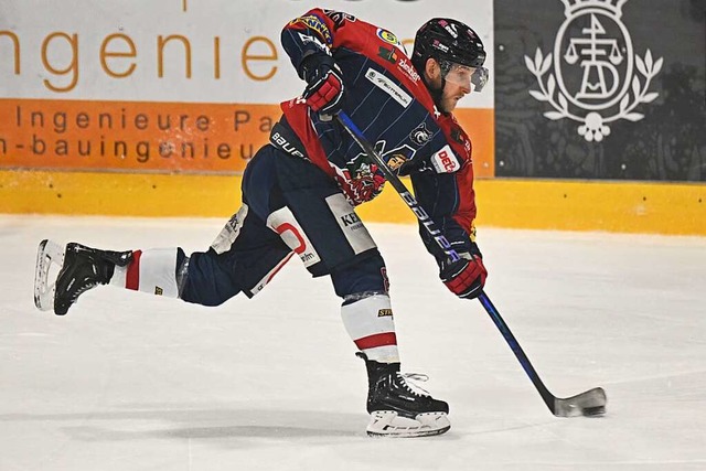 Startschuss fr die Pre-Playoffs: Vert...g auf den Konkurrenten aus Weiwasser.  | Foto: Achim Keller