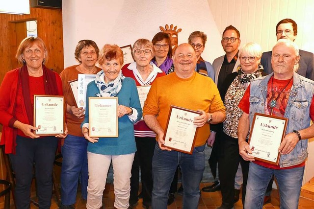 Zahlreiche Mitglieder wurden  fr ihre...bei den Breisacher Festspielen geehrt.  | Foto: Frank Kreutner