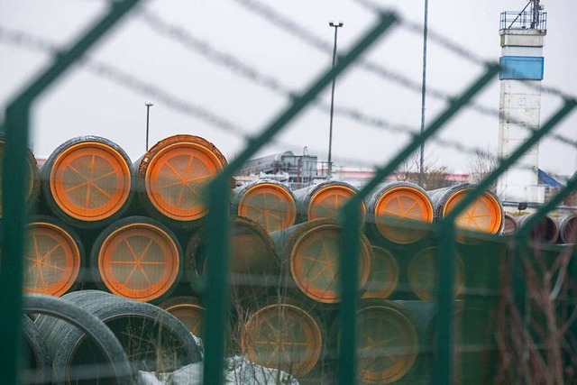 Nicht verbaute Rohre fr die Ostsee-Ga...Stream 2 von Russland nach Deutschland  | Foto: Stefan Sauer (dpa)