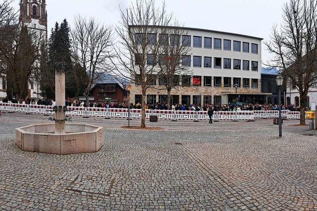 Brgerentscheid soll Schnauer Ratsbeschluss zur Talstrae kippen