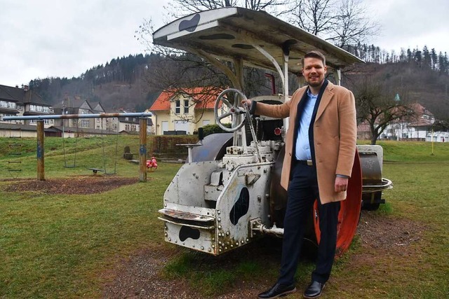 Philipp Lotter auf dem Spielplatz in d... Er hat ein Spielplatzkonzept im Kopf.  | Foto: Nicolai Kapitz