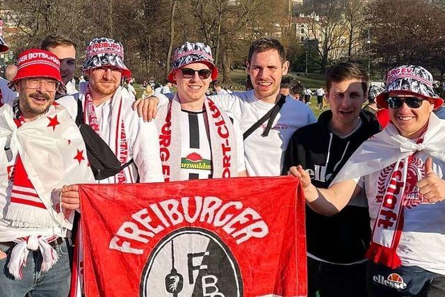 SC-Fans feiern rot-weißes Fußballfest in der Stadt der Weiß-Schwarzen von Juventus