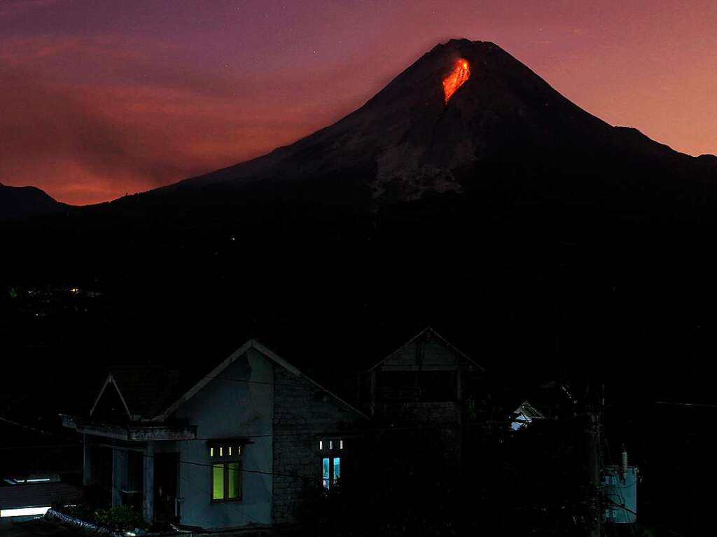 Der Merapi zhlt zu den aktivsten Vulkanen der Welt. Am Wochenende ist er erneut ausgebrochen.