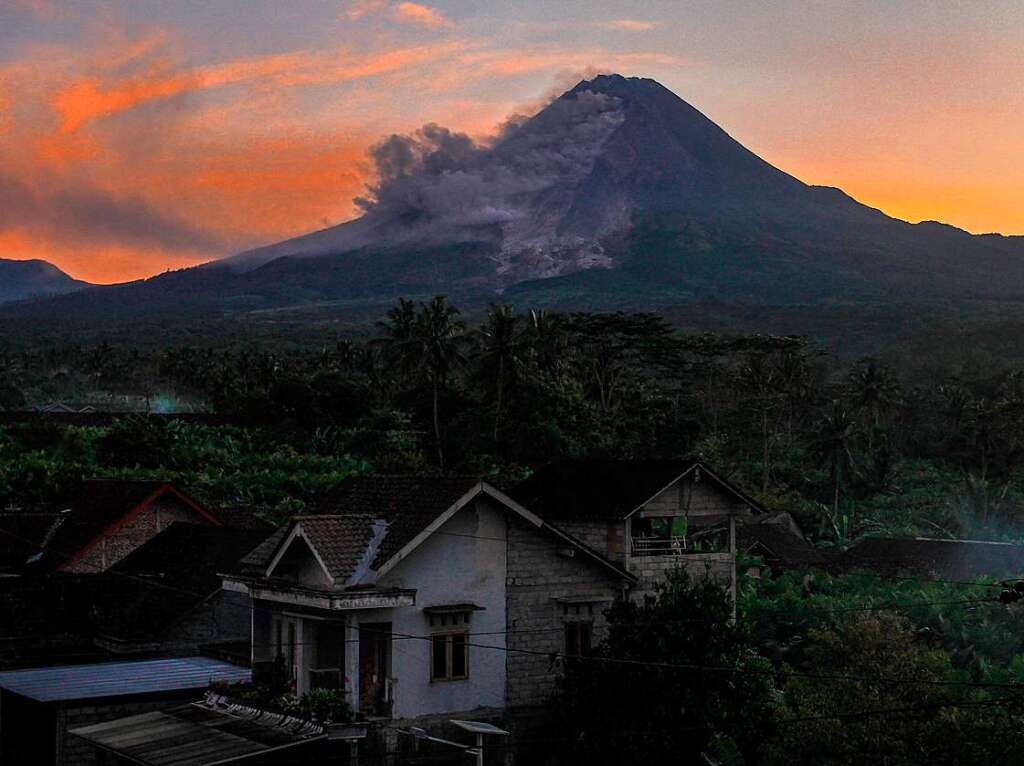 Der Merapi zhlt zu den aktivsten Vulkanen der Welt. Am Wochenende ist er erneut ausgebrochen.