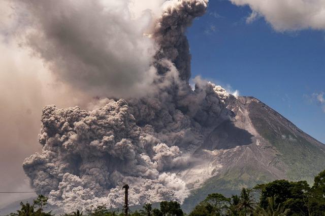 Vulkanausbruch auf Java