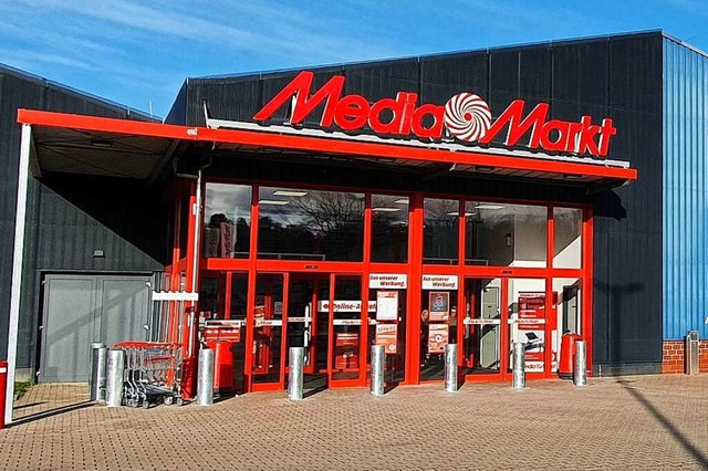 Zwei unbekannte Diebe bedienten sich im Media-Markt in Lahr.  | Foto: Karl Kovacs