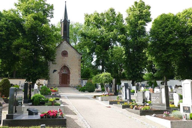 Friedhof in Lffingen: An diesem Anbli...in den nchsten Jahren einiges ndern.  | Foto: Martin Wunderle