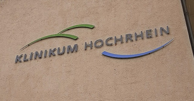 Der Eingangsbereich des Klinikums Hochrhein in Waldshut im September 2022.   | Foto: Vlk, Melanie