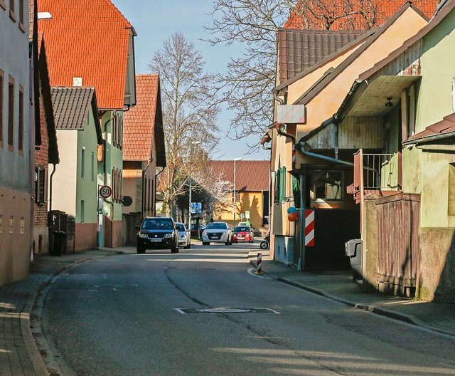 Anwohnerinnen und Anwohner der Eisenba...achender Belastung&#8220; ausgesetzt.   | Foto: Sandra Decoux-Kone