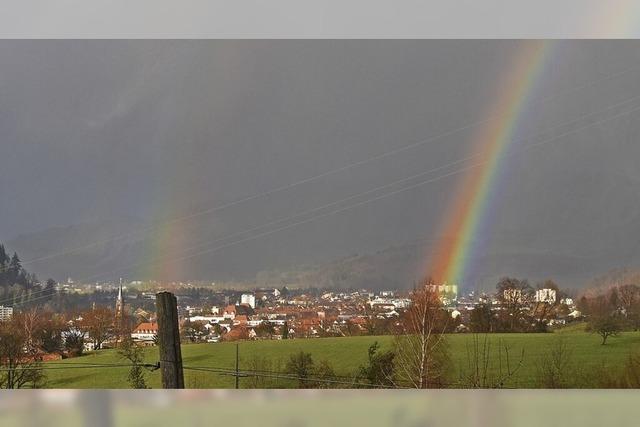 Doppelter Regenbogen über Schopfheim