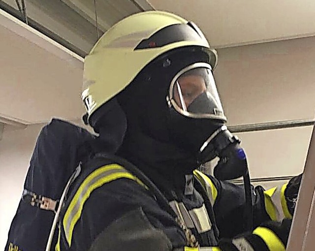 Vier neue Atemschutzgerte hat die Kanderner Feuerwehr angeschafft.  | Foto: Privat