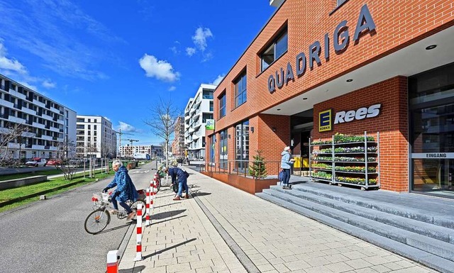 Der neue Edeka-Markt verbessert die In... auf dem Freiburger Gterbahnhofareal.  | Foto: Michael Bamberger