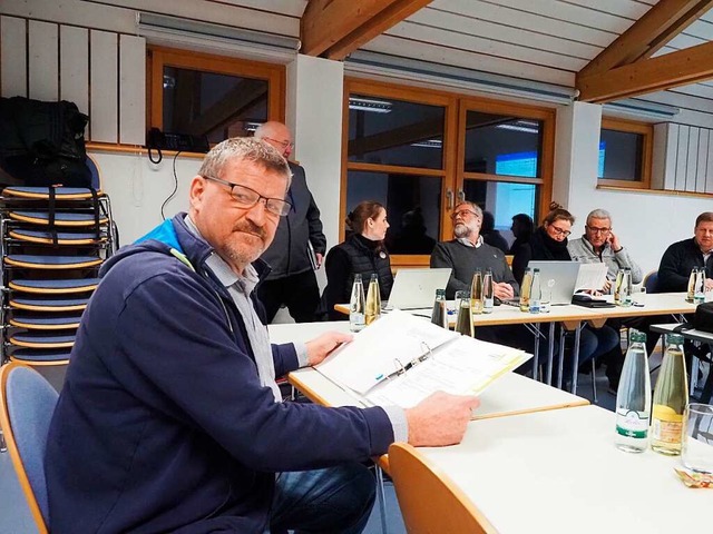 Johannes Steinegger bereitet die Unter...chen Seelsorgeeinheit Rheinfelden vor.  | Foto: Boris Burkhardt