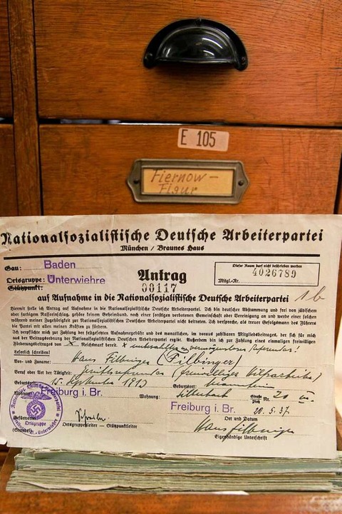 Der NSDAP-Aufnahmeantrag von Hans Filb...im Bundesarchiv in Berlin (Archivbild)  | Foto: Z1004 Peer Grimm