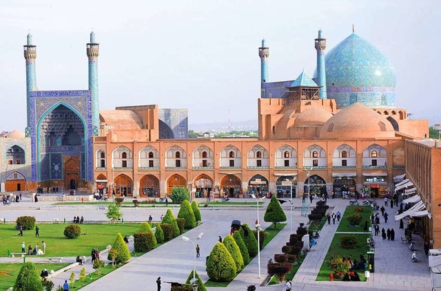 Zu den Hhepunkten in Rulfs VHS-Zeit z...e Studienreisen ins iranische Isfahan.  | Foto: Lernidee/Fotolia.com