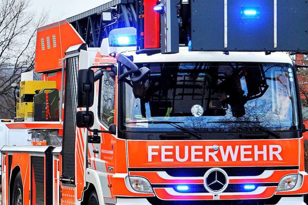 In Freiburg-Haslach hat in der Nacht a...stag ein Balkon gebrannt (Symbolbild).  | Foto: Thomas Kunz