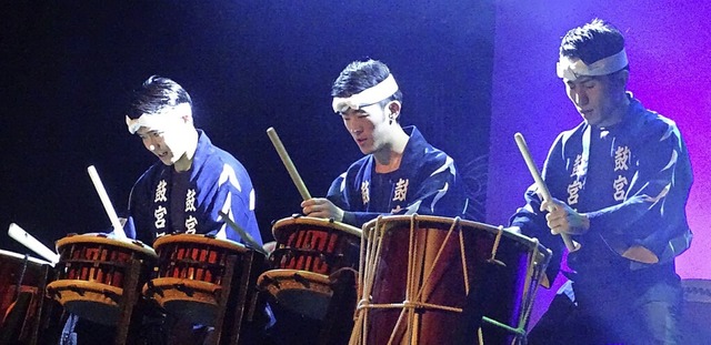 Kokubu, eine Trommlergruppe aus Japan ...te im Gloria Theater in Bad Sckingen.  | Foto: Susanne Schleinzer-Bilal