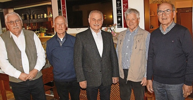 Jrgen Teske (von links) wurde fr 60 ...e, Arno Wiedemann und Richard Freitag.  | Foto: Horst David