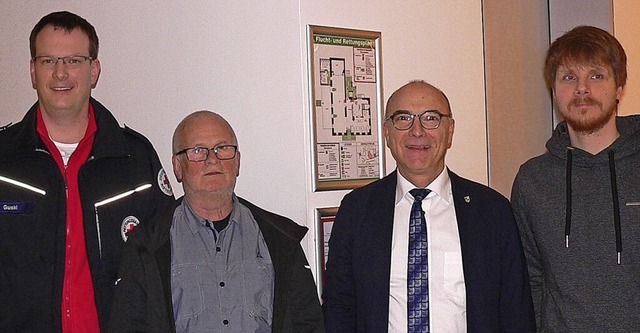 Josef Beh (2. von links) und Tim Altne...Elzach, Matthias Guski (links) geehrt.  | Foto: Kurt Meier